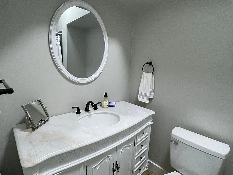 307 N Mitchell St — Photo 18