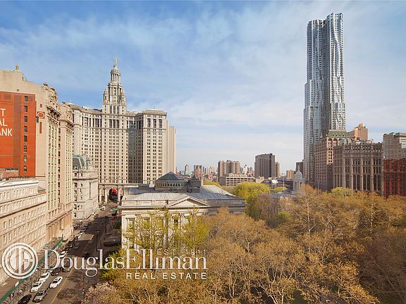 4th image of 80 Chambers St APT 10A