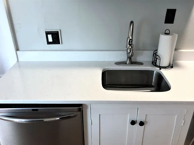 283 Spring St #2 — Photo 7
