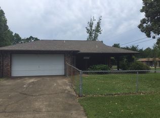 9313 Meadowlark Ave, Ocean Springs, MS 39564