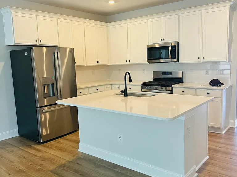 1011 Culloden Cir — Photo 6