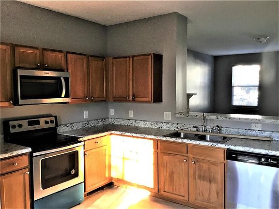3rd image of 2482 Ivey Crest Cir #67