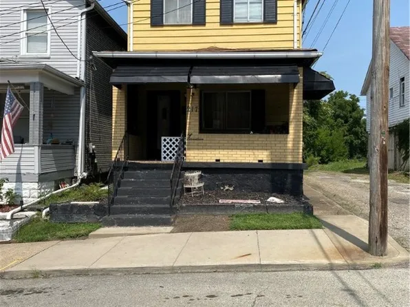 217 Catalpa St, New Kensington, PA 15068