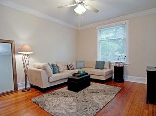 1903 W George St FL 1ST, Chicago, IL 60657