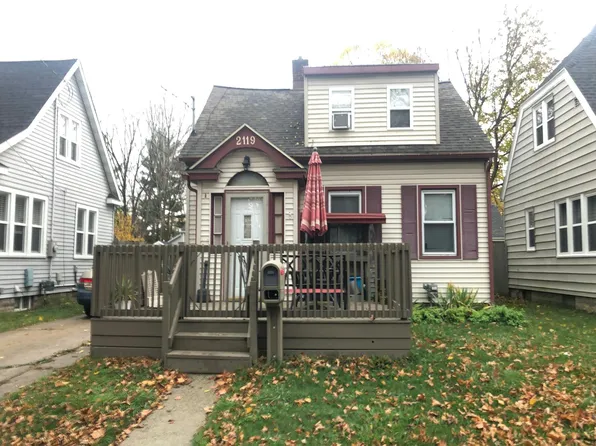 2119 Lyons Ave, Lansing, MI 48910