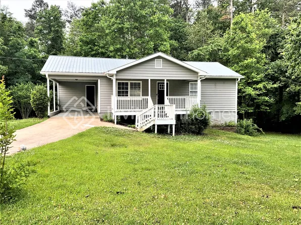 5415 Mercedes Dr, Cumming, GA 30041
