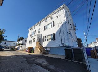 193-195 Snell St, Fall River, MA 02721