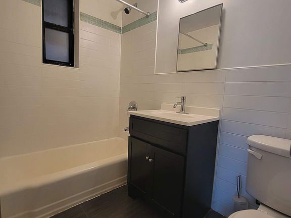 5th image of 1887 Amsterdam Ave APT 3D
