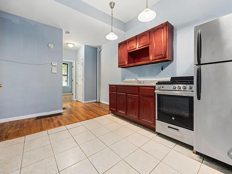 1283 Decatur St #1A — Photo 3