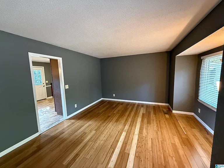 5330 Tyler Loop Rd — Photo 2