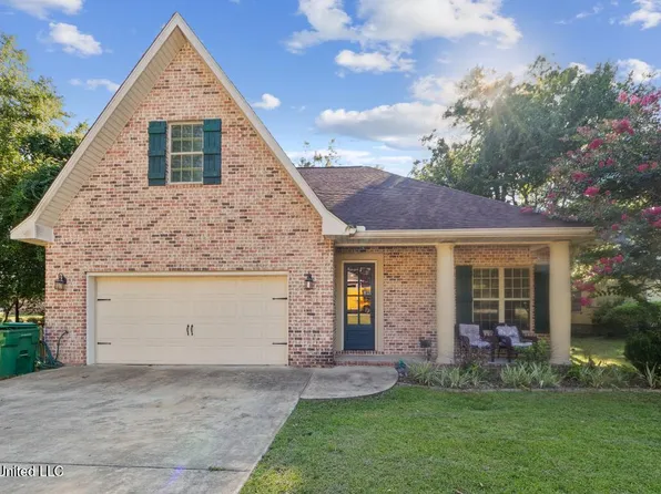 6529 Alakoko Dr, Diamondhead, MS 39525