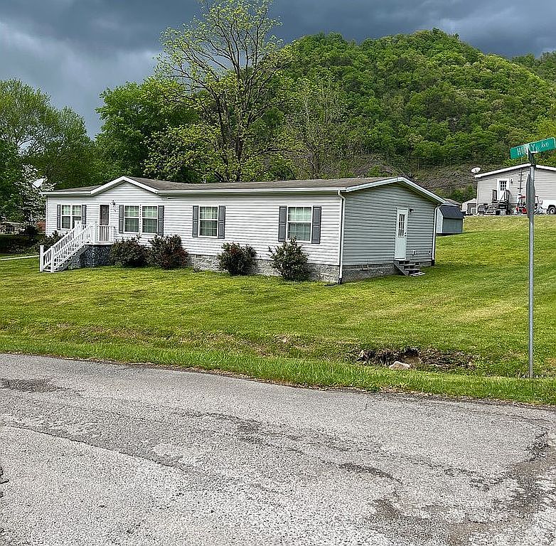 498 Holly Ave, Elkhorn City, KY 41522 Zillow