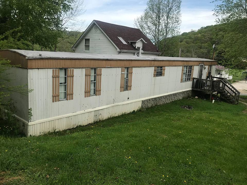2nd image of 5341 1/2 McClellan Hwy