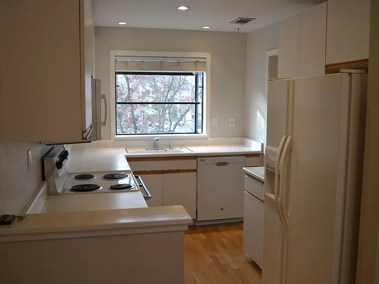1306 Walden Rd #254 — Photo 9