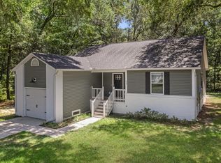 11 Arbor Ln, Saint Helena Island, SC 29920