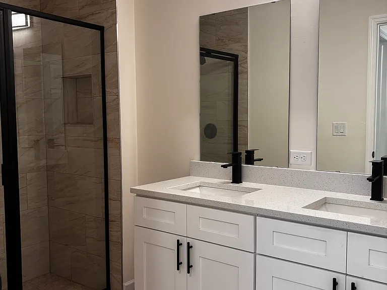 16220 SW 30th Ter — Photo 5