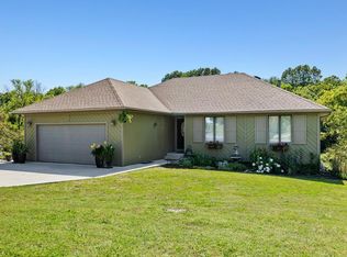 524 Twin Lakes Dr, Billings, MO 65610