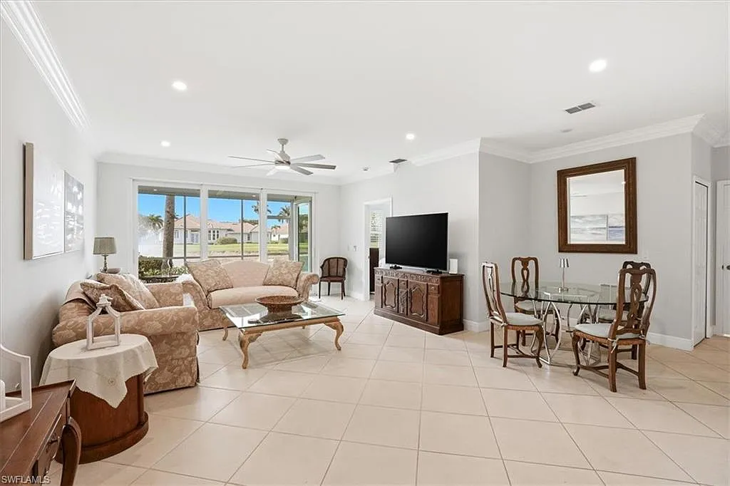 2 bed, 2.0 bath, 1490 sqft, $5,750 — Photo 3