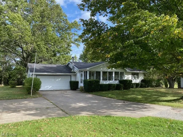 4520 Newgarden Rd, Salem, OH 44460