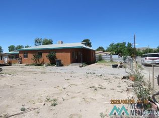 404 Riverside Ln, Williamsburg, NM 87942