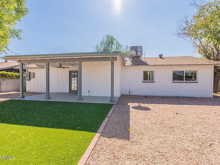 8202 E Piccadilly Rd — Photo 34
