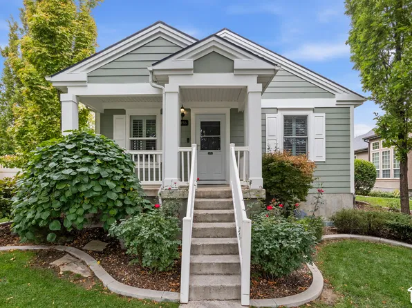 4456 W Silent Rain Dr, South Jordan, UT 84009