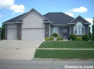 2727 NE Trilein Dr, Ankeny, IA 50021