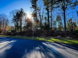 16 Stonewood Dr, Canton, MA 02021