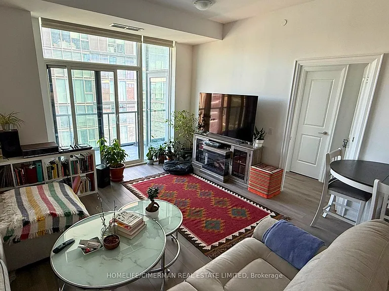 10 Gatineau Dr #1604 — Photo 19