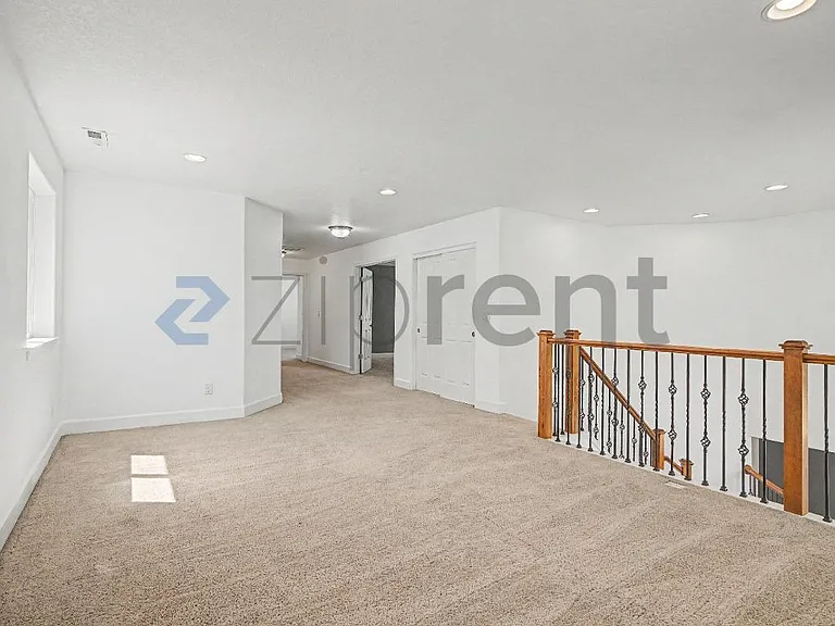 6138 SE Thornapple St — Photo 19