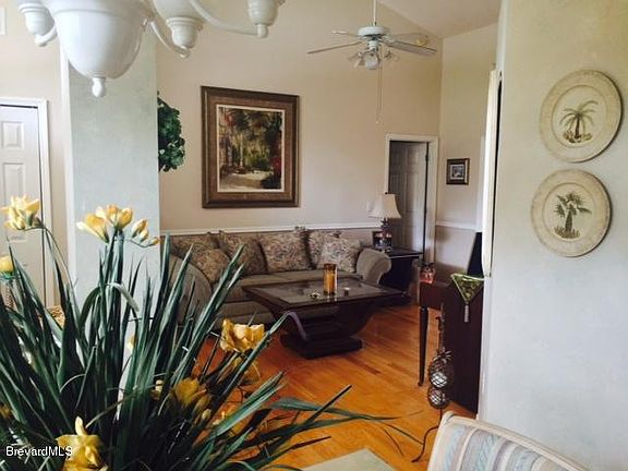2nd image of 1350 Richwood Cir