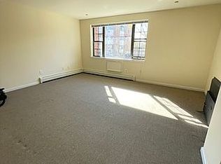 1079 E 73rd St APT 1, Brooklyn, NY 11234