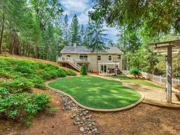 6059 Green Leaf Lane, Foresthill, CA 95631