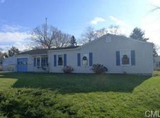 2 Fairview St, Ansonia, CT 06401