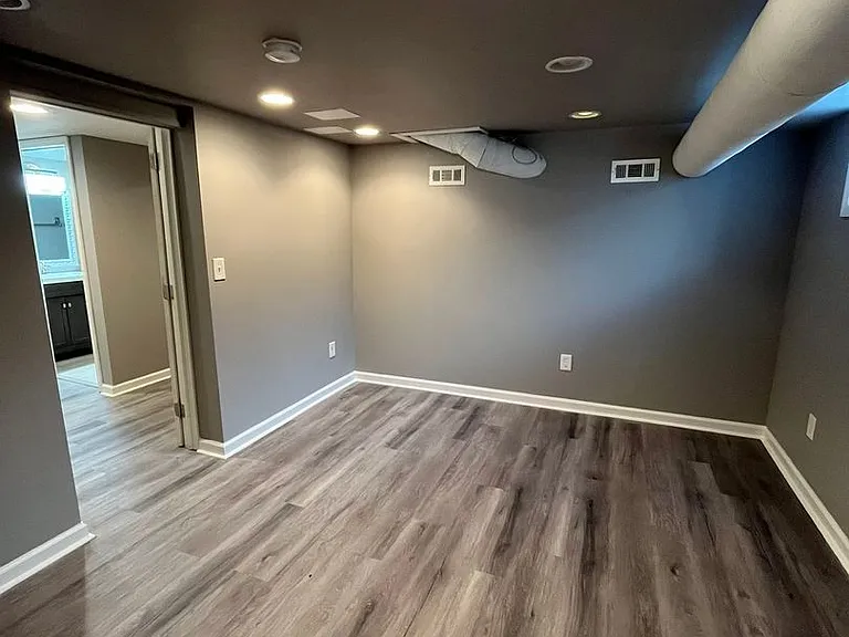 164 Frebis Ave — Photo 14