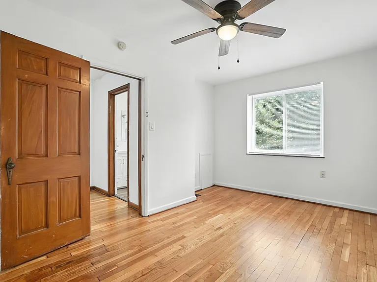 1660 Elmwood Ave — Photo 28
