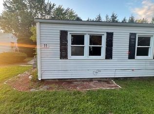 11 Patty Ln #11, Windsor Locks, CT 06096