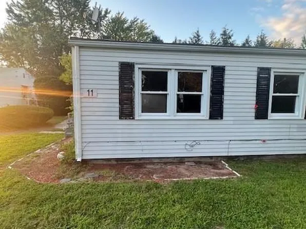 11 Patty Ln 11, Windsor Locks, CT 06096