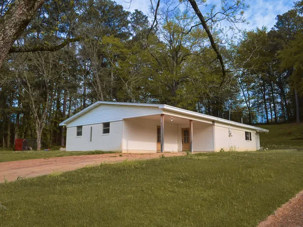 172 Coffee St, Pontotoc, MS 38863