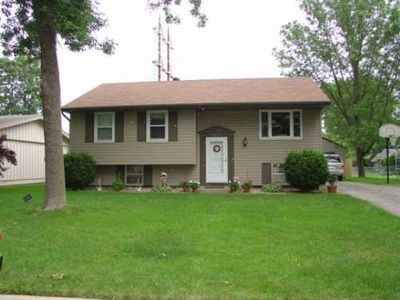 2923 Brookshire Pl, La Crosse, WI, 54601