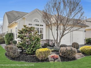 6 Falstaff Dr, Manchester, NJ