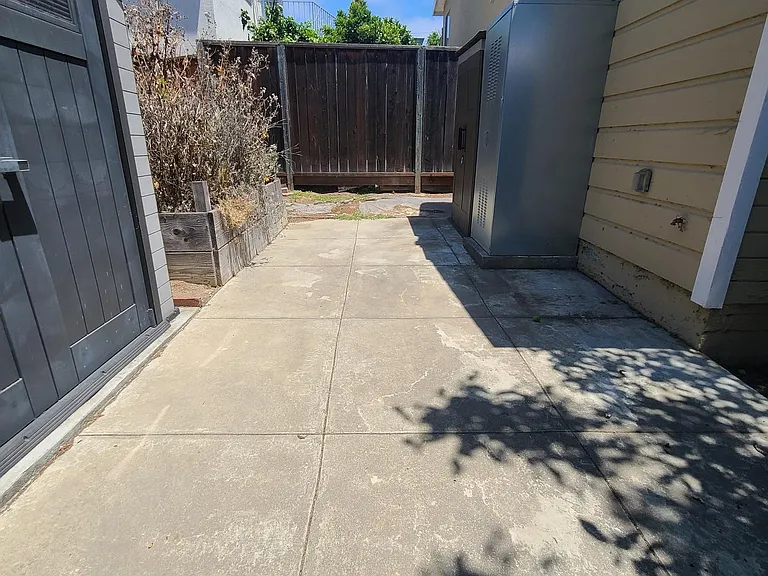 5817 Central Ave — Photo 12