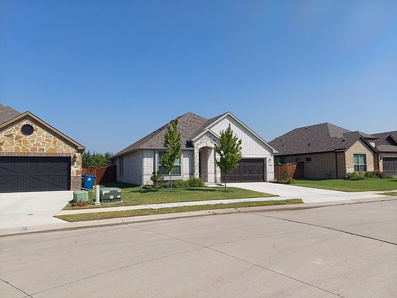 2nd image of 1409 Derby Dr