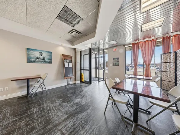 580 Murphy Rd #3, Sarnia, ON N7S 5V4