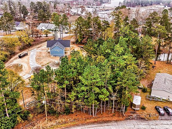 4th image of 421 W Point Dr Lot 58