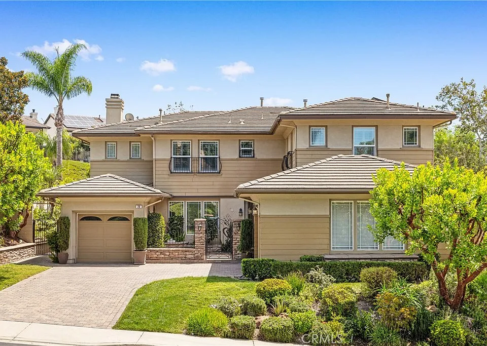 26 Remington Ln