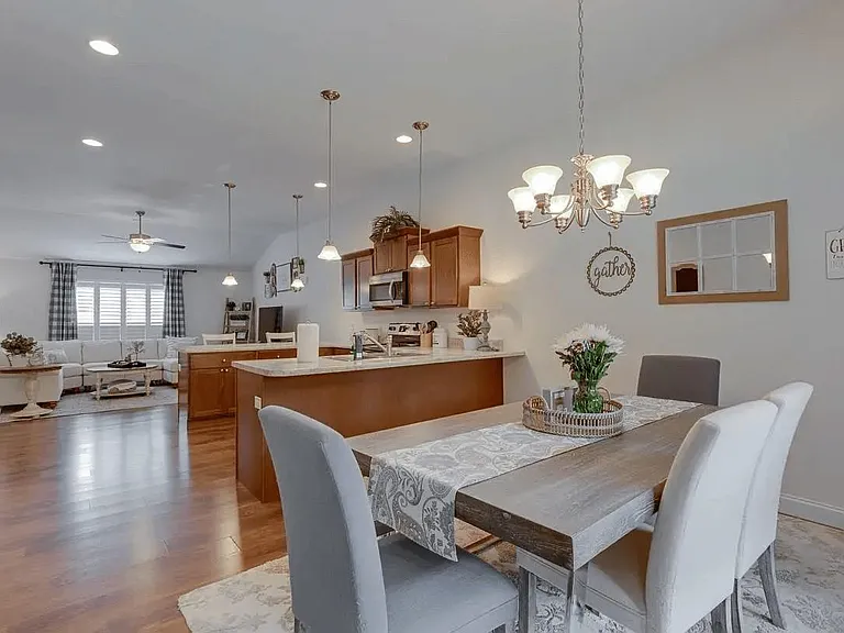 1018 Poplar Drive Ext — Photo 15