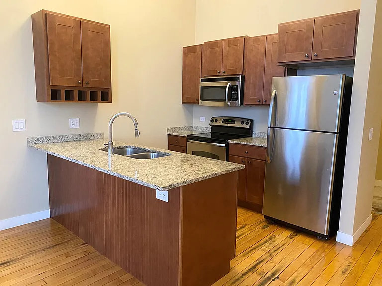 Pioneer Endicott — Photo 140