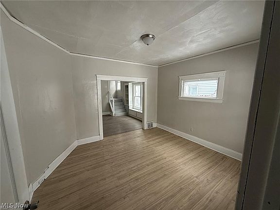 5th image of 1028 E 146th St