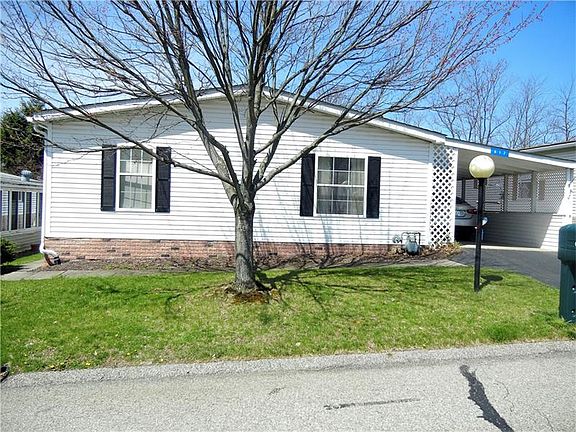 2nd image of 617 Crest Ln